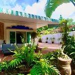 Sunshine Villa&Diving School .