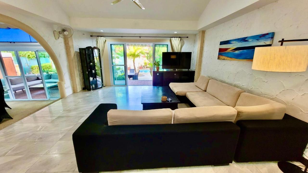 Sunshine Villa&diving School . * Phuket
