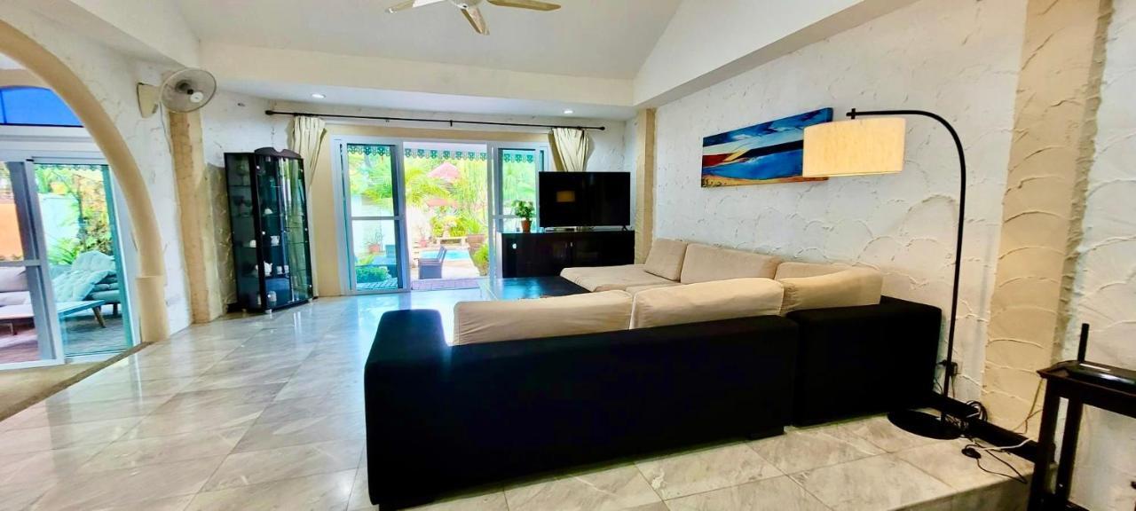 Sunshine Villa&diving School . Villa